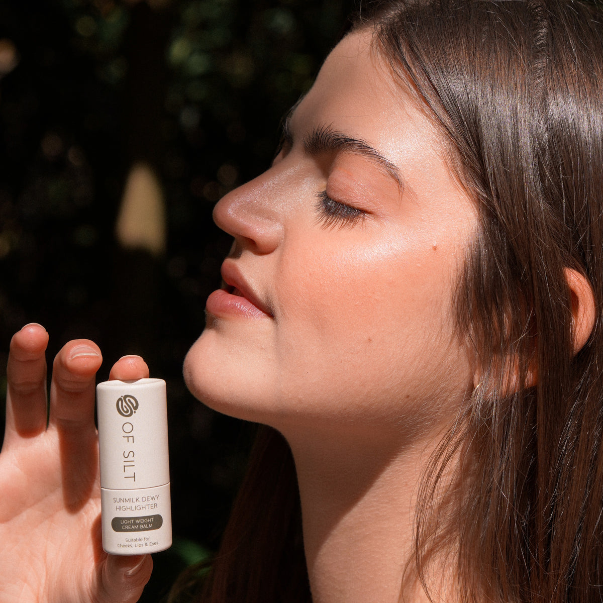 Sunmilk Dewy Highlighter